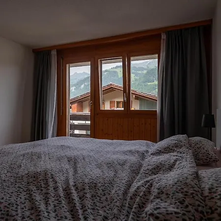 Apartmán Spacious, Very Quiet And Very Well Located Flat
