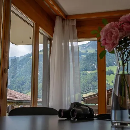 Spacious, Very Quiet And Very Well Located Flat Apartmán *